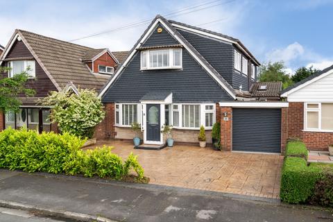 5 bedroom detached house for sale, Spacious 5 Bed House with 2 Bathrooms On The Sought-After Heathfield Drive, Bolton