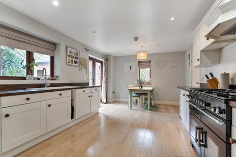 5 bedroom detached house for sale, Regent Street, Thrussington, Leicestershire