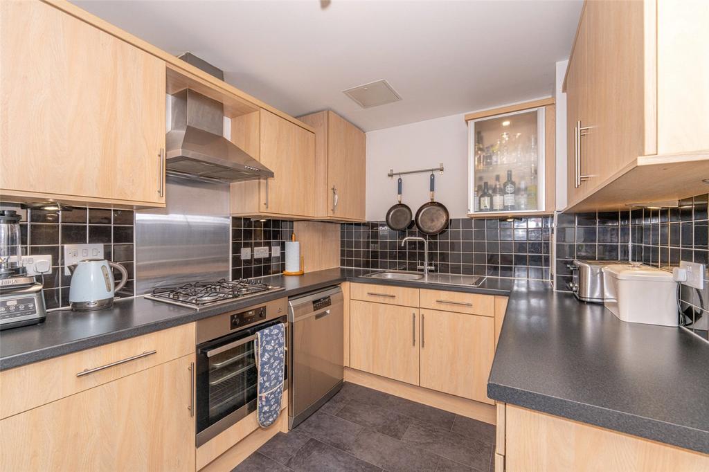 Kitchen Alt