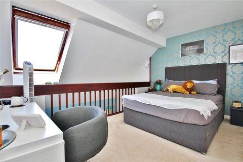 2 bedroom maisonette to rent, Perleybrooke Lane, Woking, Surrey, GU21