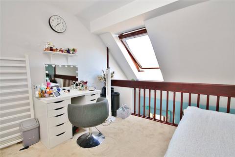 2 bedroom maisonette to rent, Perleybrooke Lane, Woking, Surrey, GU21