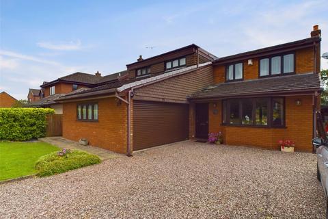 5 bedroom detached house for sale, Milton Rough, Northwich CW8