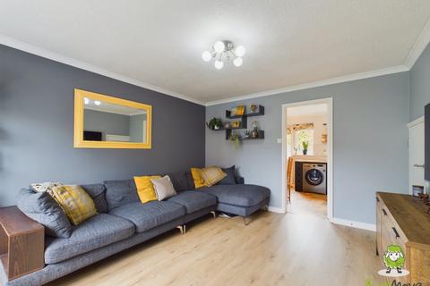 3 bedroom detached house for sale, RENOWN WAY, CHINEHAM, BASINGSTOKE, HAMPSHIRE, RG24