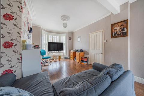 3 bedroom terraced house for sale, Killearn Road, Catford