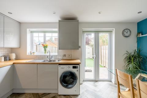 24 Lambourne Way, Portishead, Bristol, BS20 7LQ