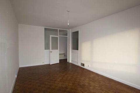 2 bedroom flat for sale, Southbourne Grove, Westcliff On Sea