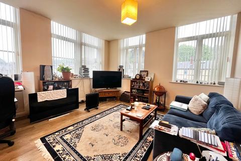 2 bedroom flat to rent, Britannia Wharf, Bingley, West Yorkshire, BD16