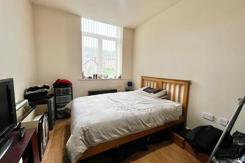 2 bedroom flat to rent, Britannia Wharf, Bingley, West Yorkshire, BD16
