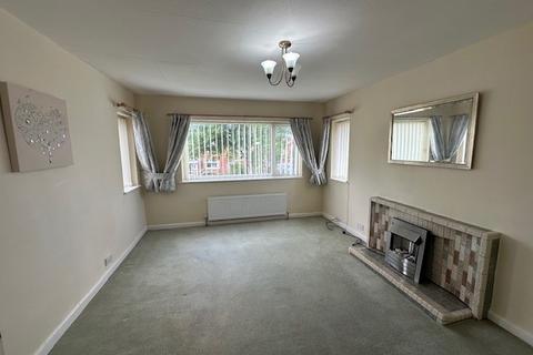 2 bedroom flat to rent, Denford Court, Denford Avenue, Lytham St. Annes, Lancashire, FY8