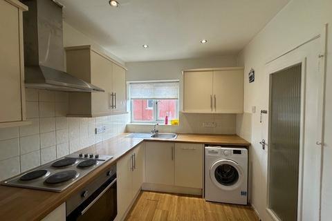 2 bedroom flat to rent, Denford Court, Denford Avenue, Lytham St. Annes, Lancashire, FY8