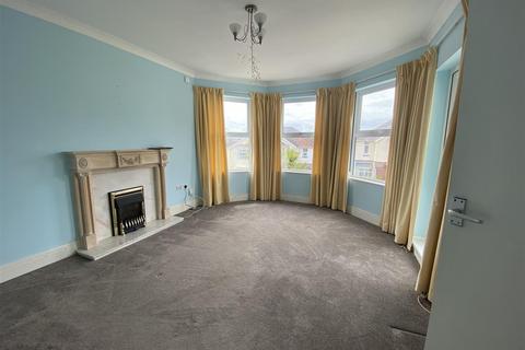 3 bedroom flat for sale, Fortescue Road, Paignton TQ3