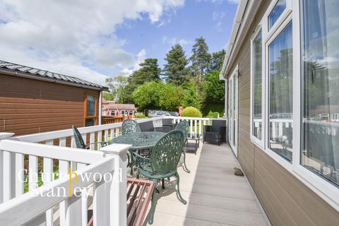 2 bedroom park home for sale, Grange Country Park, Lodge 9, Straight Road, East Bergholt, Colchester CO9 6UX