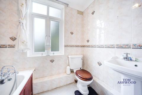 115 Shirley Gardens, Barking, IG11 9XB