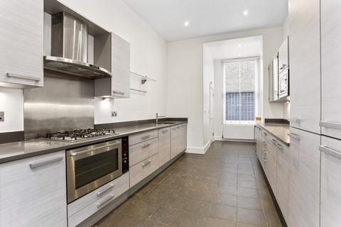 3 bedroom apartment to rent, Clanricarde Gardens, Notting Hill, W2