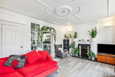 2 bedroom semi-detached house for sale, Broomwood Road, SW11