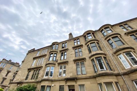 2 bedroom flat to rent, Lawrie Street, Glasgow G11