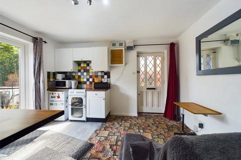 2 bedroom terraced house for sale, Maythorn Drive, Cheltenham, GL51