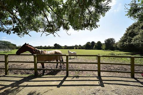 6 bedroom equestrian property for sale, Moss Lane, Over Tabley, WA16