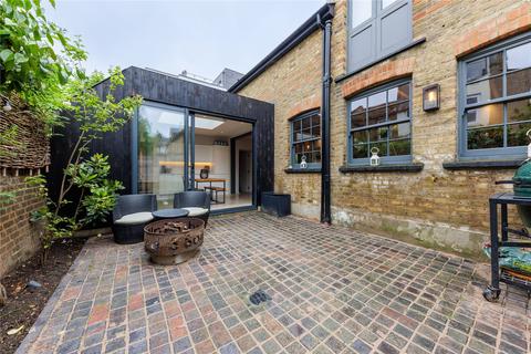 3 bedroom mews for sale, Salt Yard, Kingston Road, Wimbledon, London, SW19