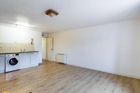 1 bedroom flat to rent, Christchurch Court, Banbury OX16