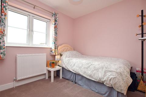 2 Brooks Close, Gayton, King's Lynn, PE32 1WN