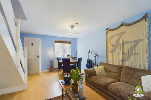 3 Mathias Walk, Basingstoke, RG22 4EQ