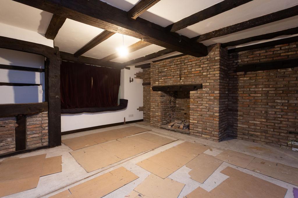 Aldwark, York, YO1 3 bed semidetached house for sale £500,000