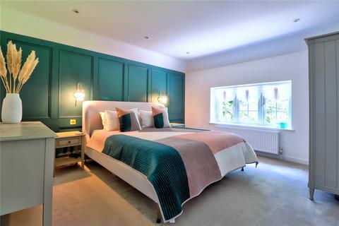 5 bedroom detached house for sale, Hurtmore Road, Hurtmore, Godalming, Surrey, GU7