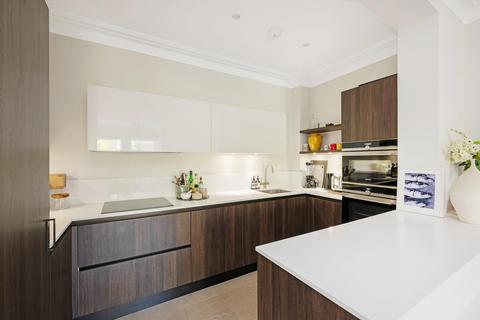 2 bedroom flat for sale, Frognal Mansions, Frognal, Hampstead, London, NW3