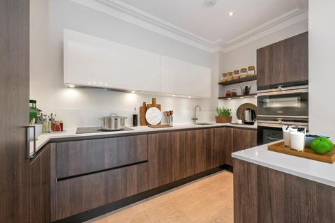 2 bedroom flat for sale, Frognal Mansions, Frognal, Hampstead, London, NW3