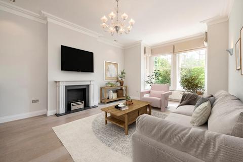 2 bedroom flat for sale, Frognal Mansions, Frognal, Hampstead, London, NW3