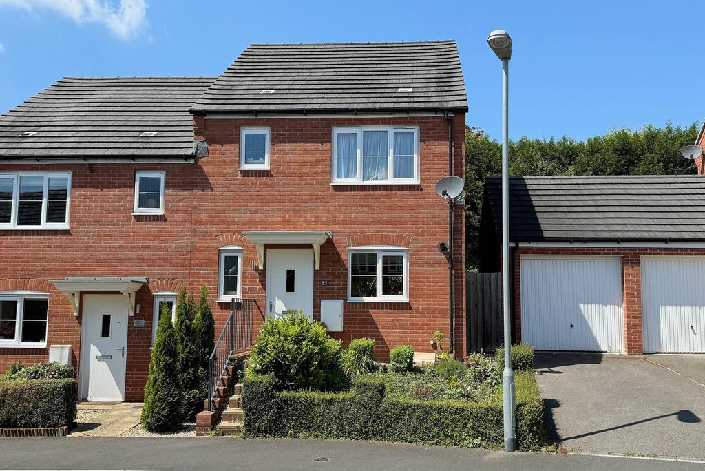 Wincanton, Somerset, BA9 3 bed semidetached house for sale £285,000