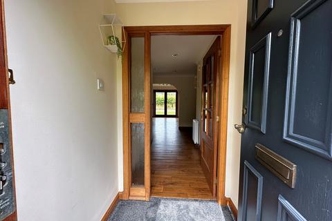 4 bedroom detached house to rent, Croft Wynd, Milnathort, KY13