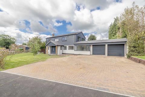 4 bedroom detached house for sale, Howe Drive, Beaconsfield HP9