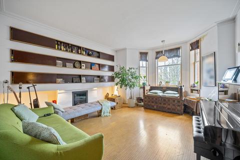 4 bedroom flat to rent, Beaufort Street, London, SW3