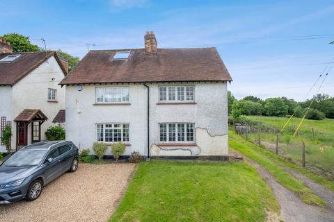 3 bedroom semi-detached house for sale, Alderbourne Lane, Iver SL0