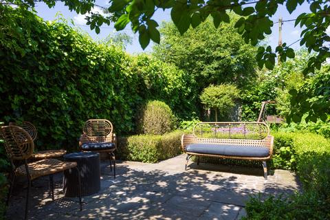 59 Heworth Road, York, YO31 0AA