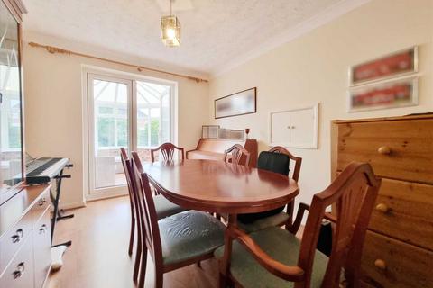 undefined, Heckington NG34
