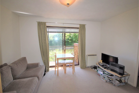 1 bedroom flat to rent, Betjeman Court, Bentinck Road, West Drayton, Middlesex