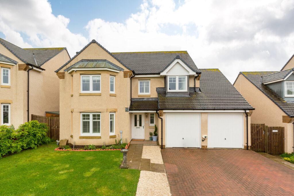 26 Wester Kippielaw Park, Dalkeith... 4 bed detached house for sale £