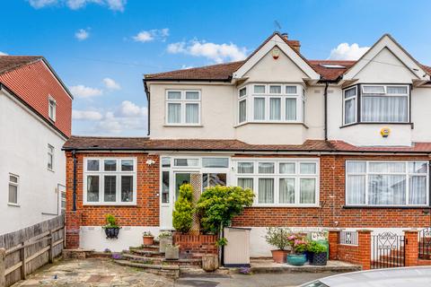 5 Dibdin Close, Sutton, SM1 2PJ