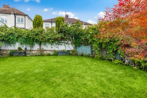 5 Dibdin Close, Sutton, SM1 2PJ