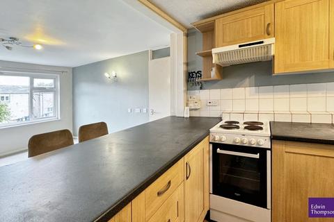 2 bedroom flat for sale, 6 St Kentigern Close, Keswick, CA12