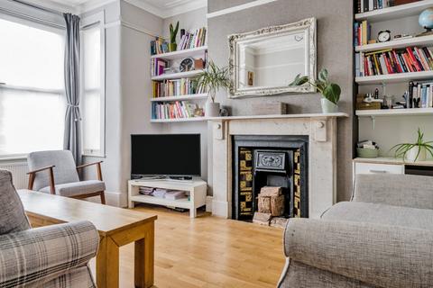 2 bedroom flat for sale, Hillcrest Road, Acton Hill, W3