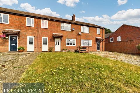 3 bedroom terraced house for sale, Foxton Road, Hoddesdon EN11