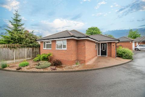 3 bedroom detached bungalow for sale, Marlin Rise, Kettering NN15