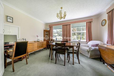 2 bedroom flat for sale, Kemnal Road, Chislehurst