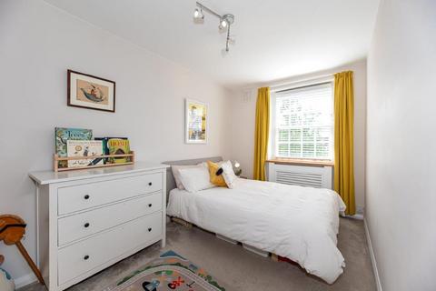 2 bedroom flat for sale, Hazellville Road, Whitehall Park, London, N19