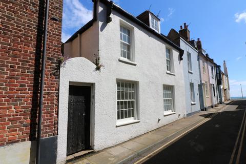 3 bedroom end of terrace house for sale, Dolphin Street, Deal, Kent, CT14