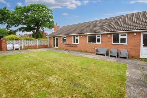 3 bedroom detached bungalow for sale, Swanlow Lane, Winsford